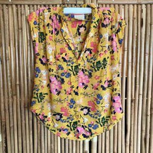 Anthropologie Maeve yellow floral cap sleeve button blouse
